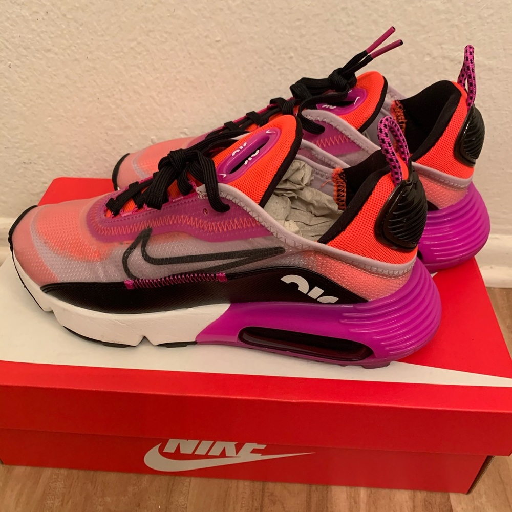 Nike Air Max 2090